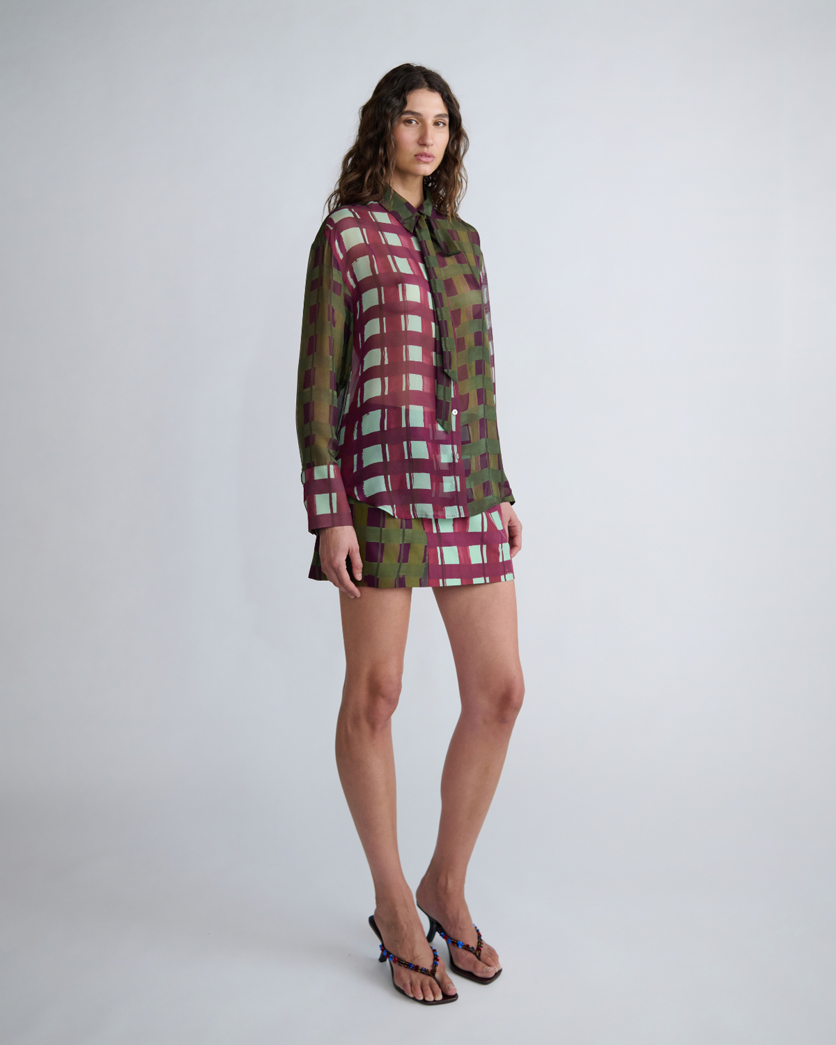Ardent Shirt, silk, check print, side view.