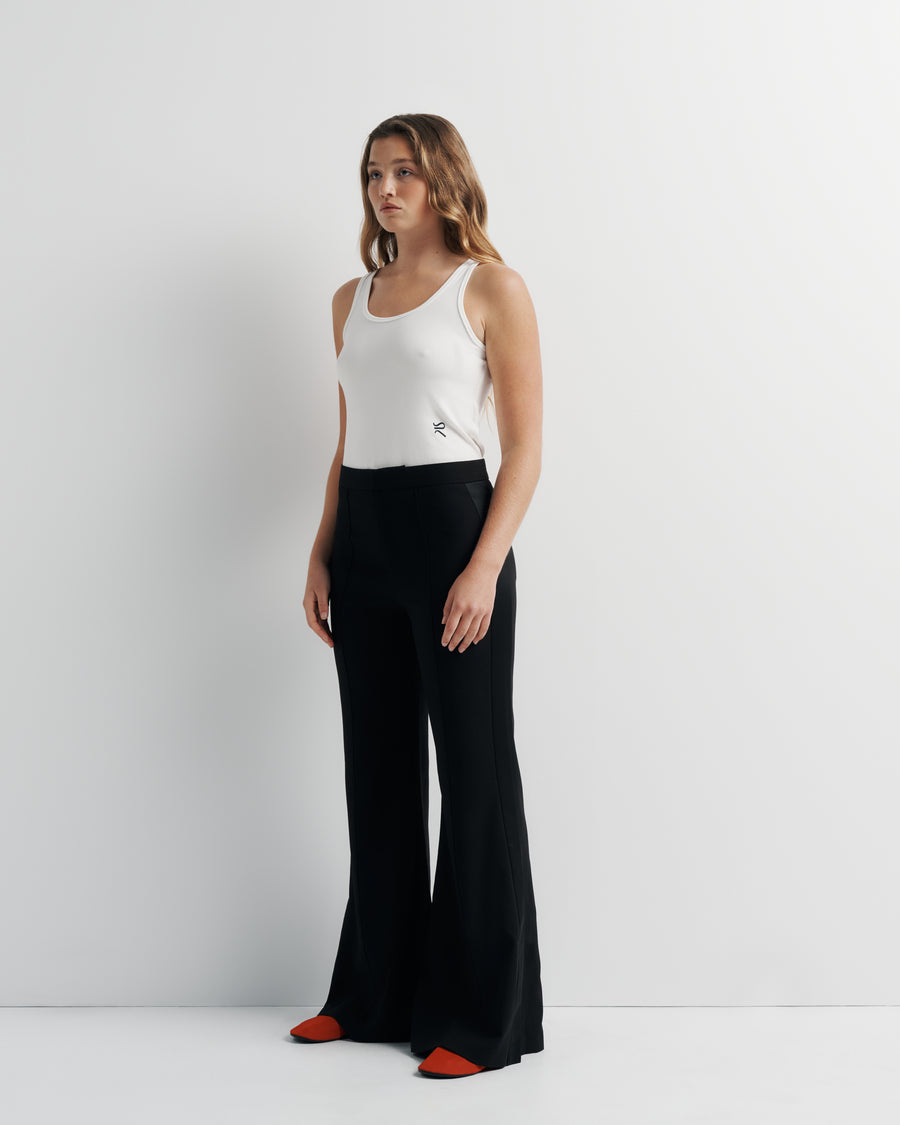 Emily Pant