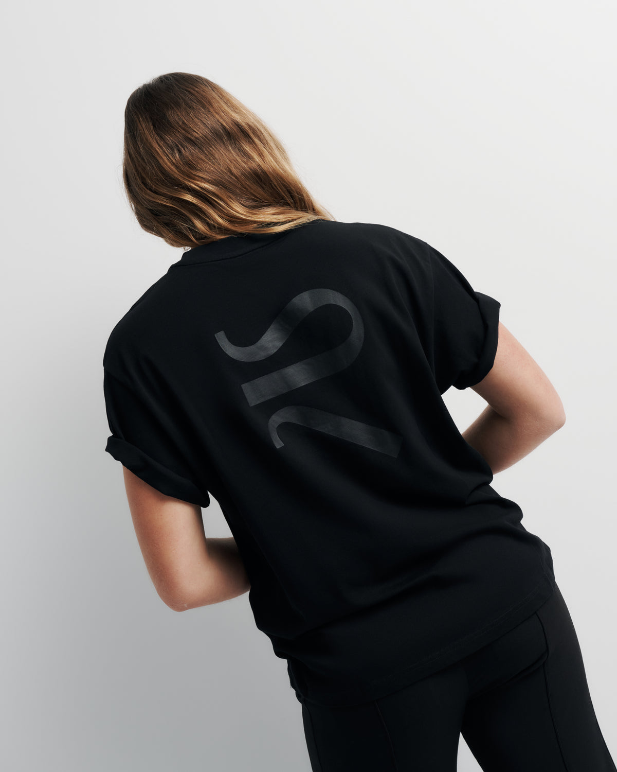 Signature Tee - Black | ROMY – Romy