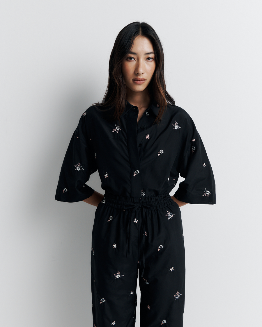 The June Pant is a relaxed elastic waist style featuring side pockets, a functional drawcord, and delicate floral embroidery for a subtle romantic touch. Style it with your favourite top for effortless everyday wear. Shop now.