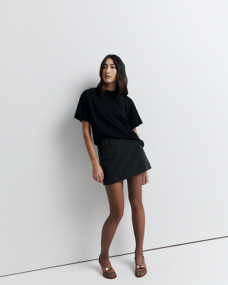 Romy Signature Tee | Black